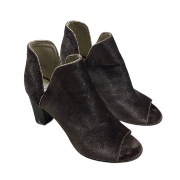 Steve Madden Women’s Booties – Size 9‎ – Taupe Brown Velvet - Picture 1 of 8